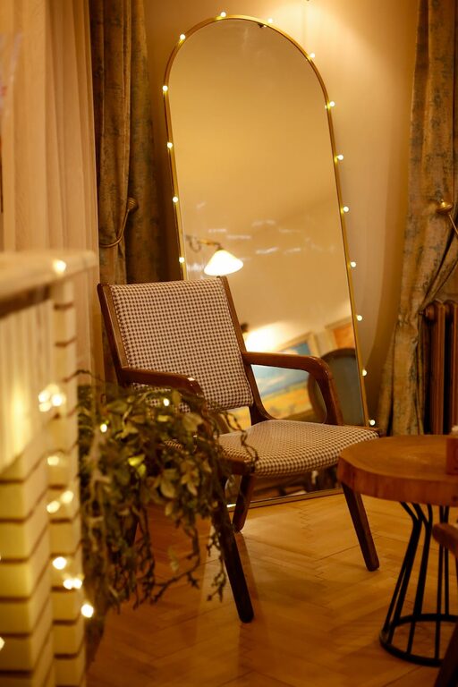 Easy Tips for Creating a Cozy and Inviting Home Atmosphere